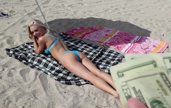 Повелась на 200 баксов и растирание кремом на пляже и дала на песку